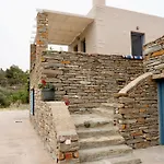 Charming Vourkari Stone Home 3 - Minutes From Port