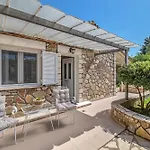 Stella'S House