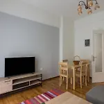 Coloneum 1Bd Cozy Apartment In Athens Kolonos