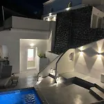Solo Sole Suites Santorini