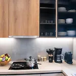 Luxury Modern Apt Near Acropolis