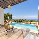 Mellamare Luxury Suites