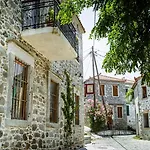 Rodakas Anthoula