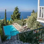 Agios Nikitas Nature Villas
