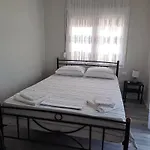Makri Square Apartment