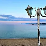 Изглед Море Студио Алекс Неа Перамос