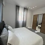 Βright N' Stylish Flat Located At The Best Central Spot