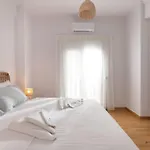 Free-Spirit Large Boho Apartment With Free-Parking