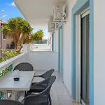 Casa Albastra Rooms & Suites