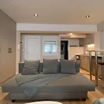 Studio Next To Campus & Hospitals-Thessaloniki