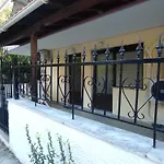 Niki'S House 2