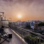 Athenian Noir Blanc Penthouse - Breathtaking View - City Center