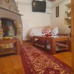 Εξοχική Κατοικία Aνάβατος