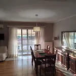 Moiras Central Apartment