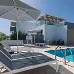 Asteria Pearl Villa 2 With Rooftop Jacuzzi