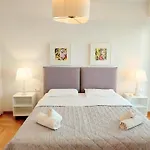 Elegant Apartment In Acropolis