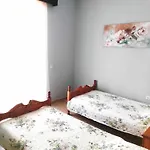 Sunny Studio And Apartment Near The Sea