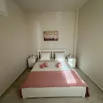 A & A Apartments
