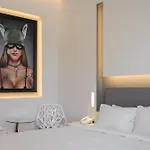 Mirada Hotel