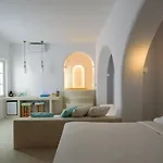 Mykonos Moussa