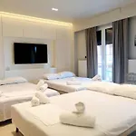 Luxurious Apartment In Acropolis