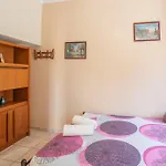 Gaia The Cottage House