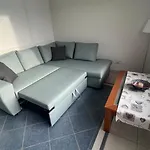 Nikoleta House