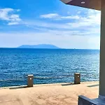 Villa Dimitri - Beach House