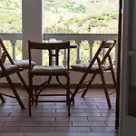 Eleni'S Seaview House