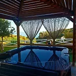 Kerame Paradise Villa