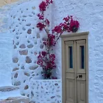 Cybele Guesthouse