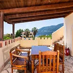 Ammos Family Apartments