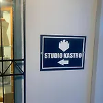 Studio Kastro I
