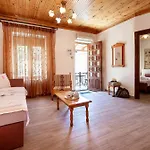 Lemontree House