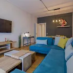 Kanari Street Luxury Living Apt
