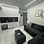 Eden Luxury Suite #3