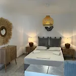 Chrysa House