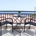 Sea View Studios