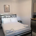Lemonia Rooms 2