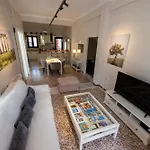 Angelinas Quarters - Kalamata Mediterranean Villas