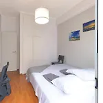 Central Pagrati Apartment With Park View Balcony - Opp Pangrati Grove