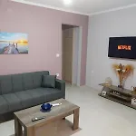 Chris&Chris Luxury Apartment