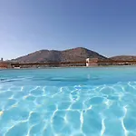 Caldera Suites 