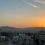 A17 Rhodolite Sunny Terrace