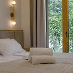 Avli