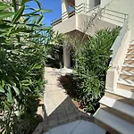 Rvg Rania House With Pool