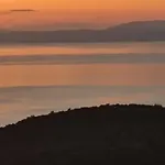 Sotiros Sunset House