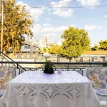Kalamata'S Sunny Retreat Near The Historic Center