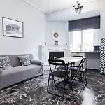 Modern Apt In Galatsi With Stunning Views Of Athens