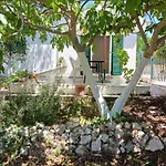 Quiet Agricultural Guesthouse